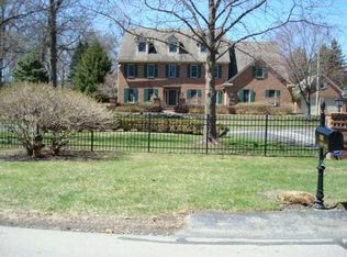 940 Wentworth Ave, Holland, OH 43528