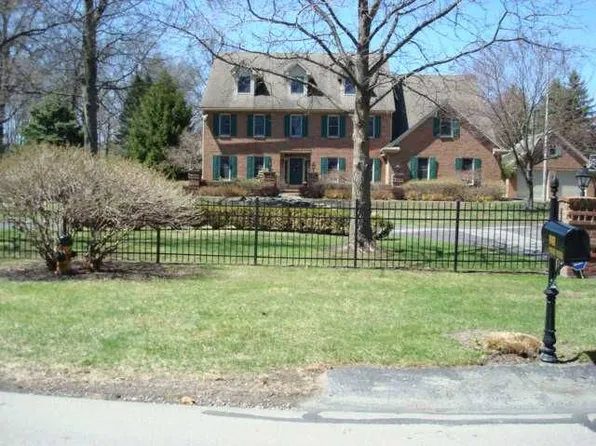 940 Wentworth Ave, Holland, OH 43528