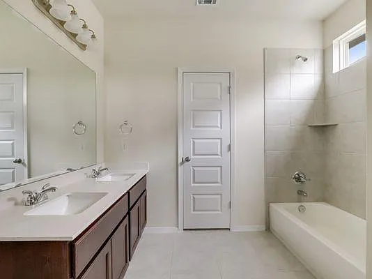1225 Goforth Rd — Photo 8