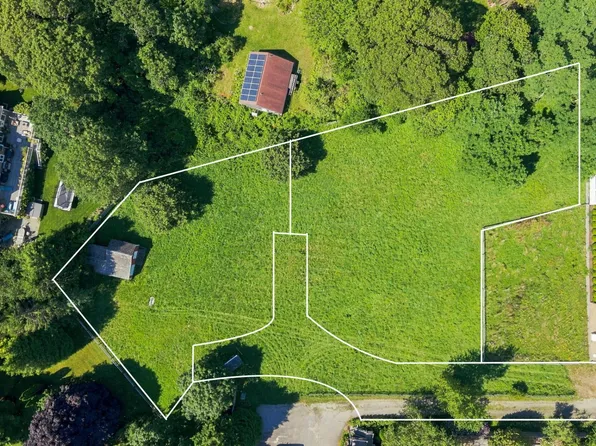 2 & 6 Clements Way, Edgartown, MA 02539