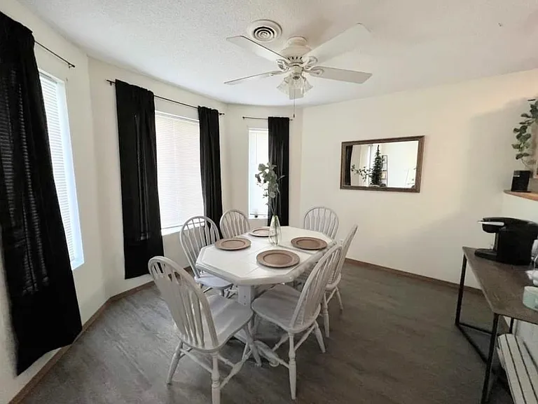2425 Bostrom Ct #3 — Photo 2