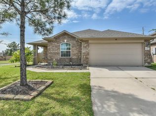 9730 Layton Ridge Dr, Humble, TX 77396