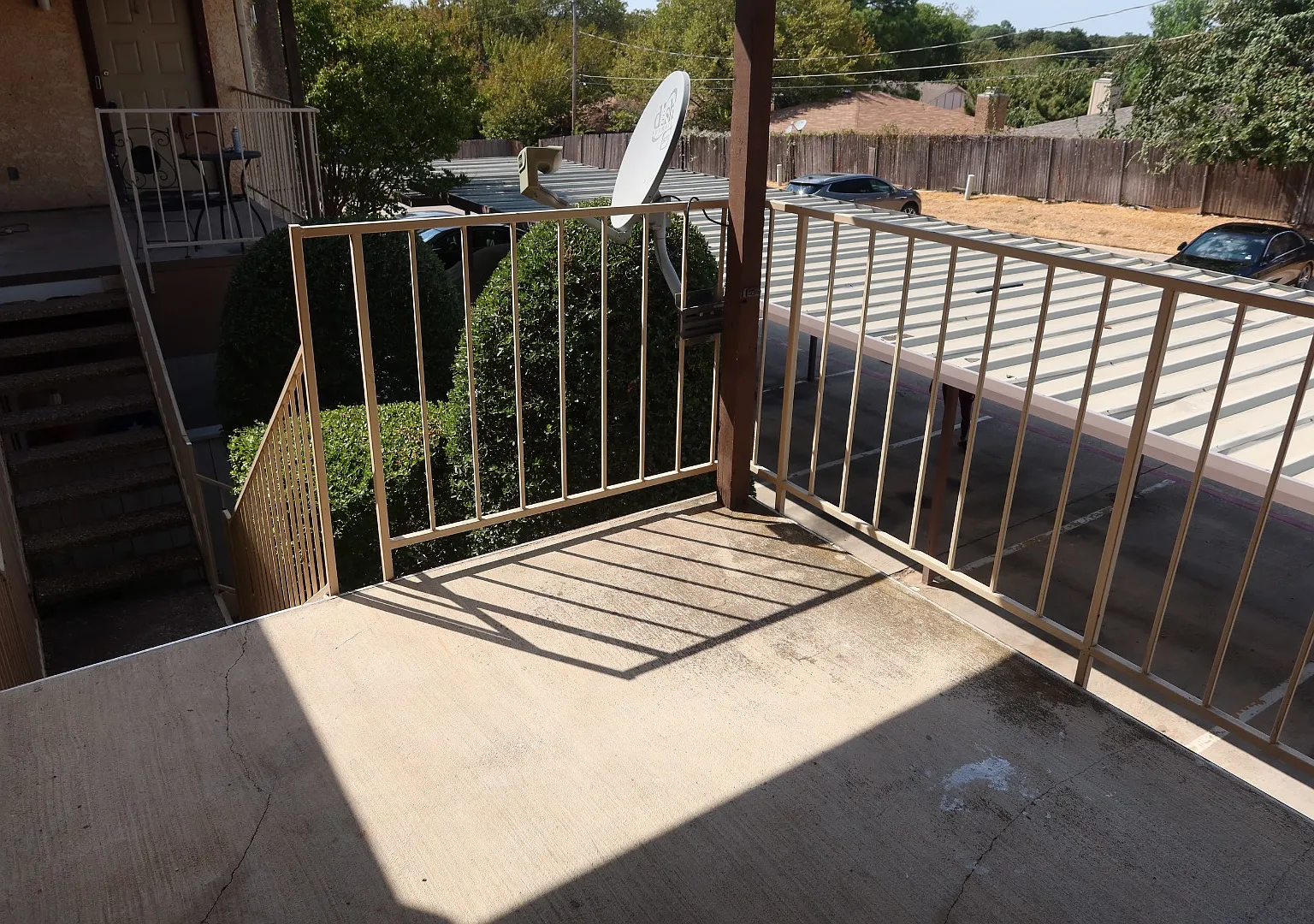 1724 Crest Point Dr - 1724 — Photo 4