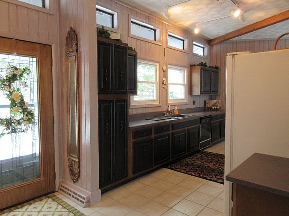 5th image of 1333 Woodland Dr