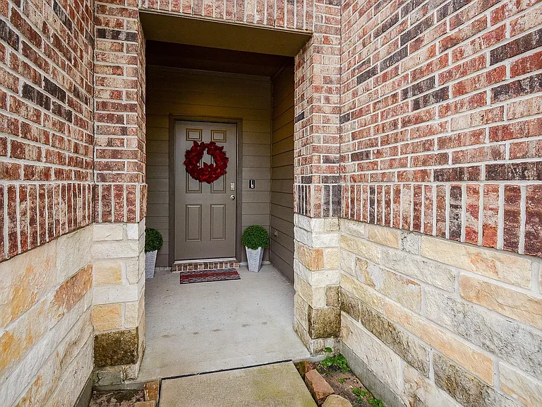 29623 Juniper Ct — Photo 3