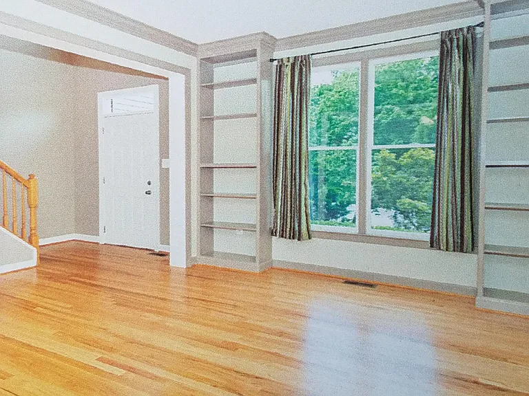 11314 Sanandrew Dr — Photo 2