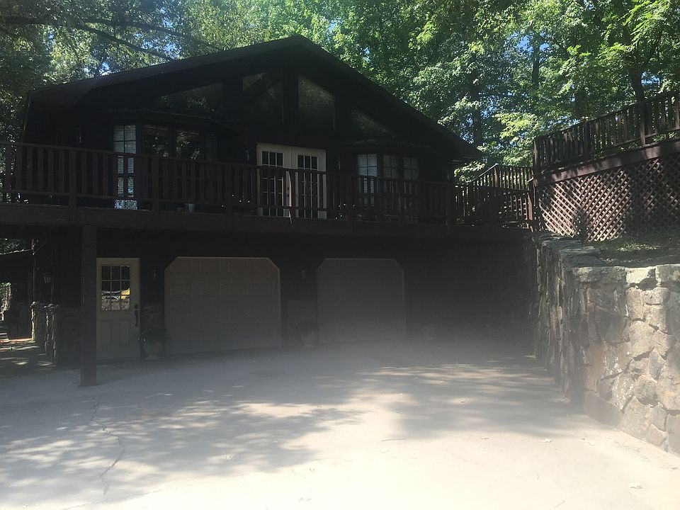 2 car garage