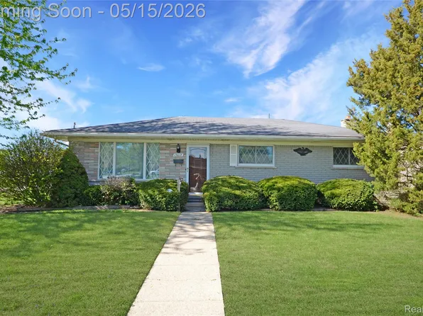 13017 Winona Dr, Sterling Heights, MI 48312