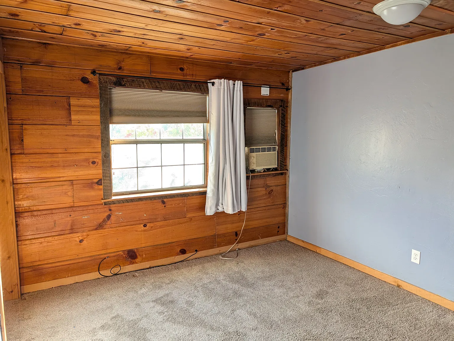2 bed, 750 sqft, $1,500 — Photo 4