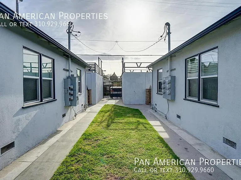 1741 Cedar Ave #3 — Photo 32