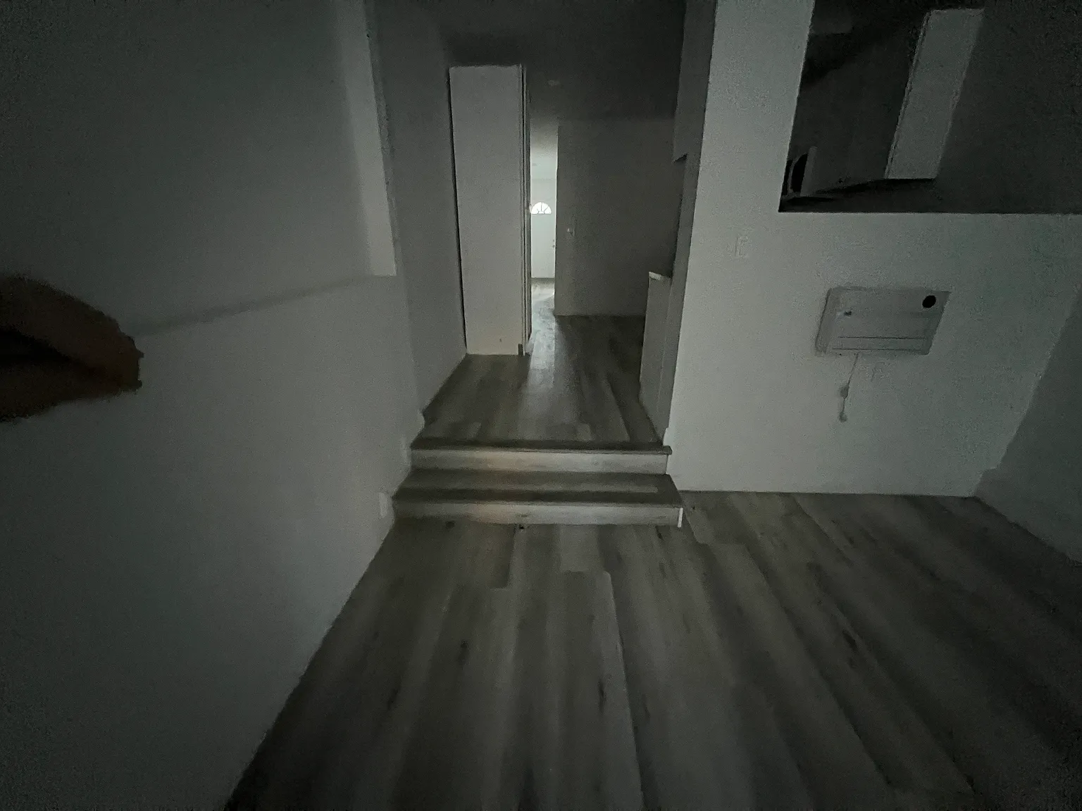 1 bed, 725 sqft, $2,472 — Photo 4