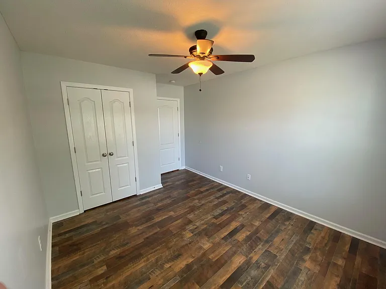 353 Kingston Rd — Photo 12