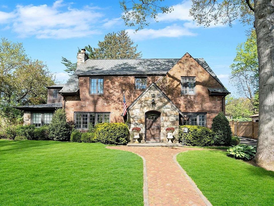 1st image of 19 Oak Lane