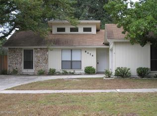 8476 Rampart Rd, Jacksonville, FL 32244