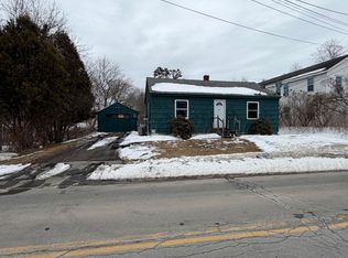 14 Day Road, Brewer, ME 04412