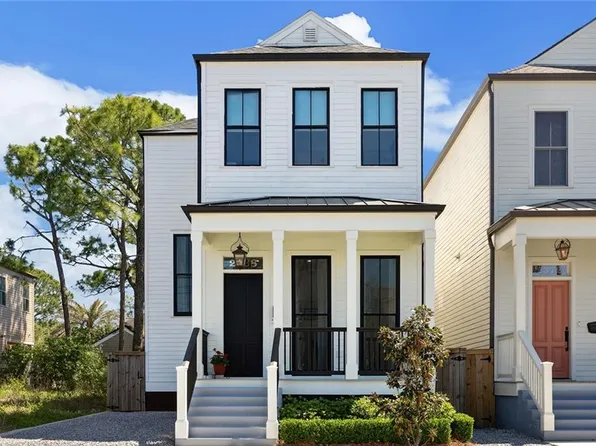 2368 Rousseau St, New Orleans, LA 70130