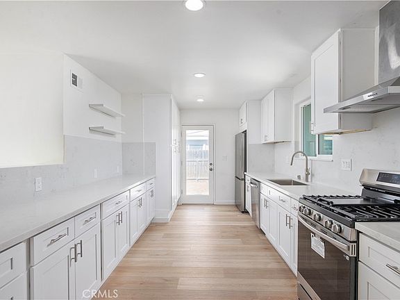 3rd image of 1608 Alviso St