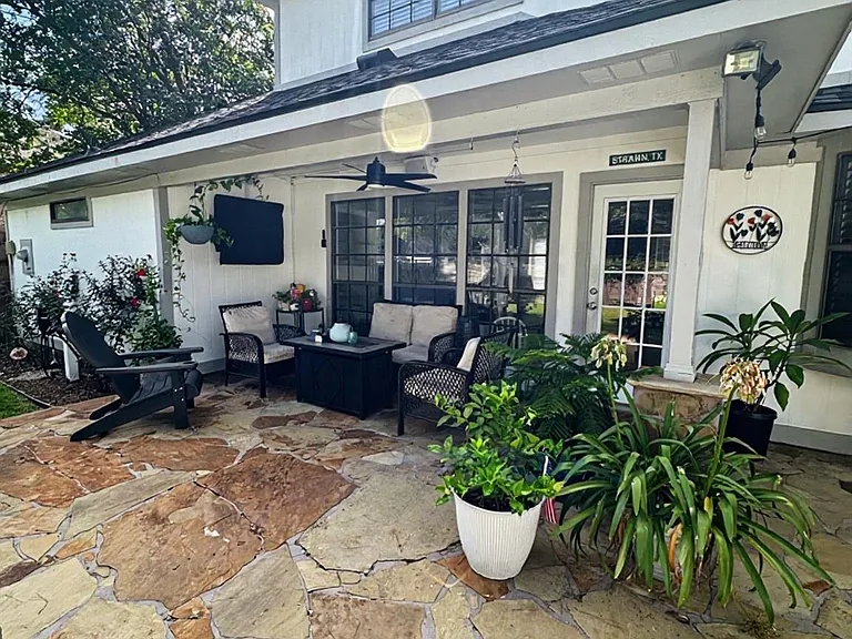 3934 Cypress Lake Dr — Photo 30