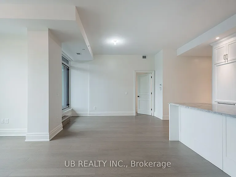 1451 Wellington St W #202 — Photo 14