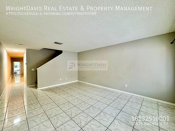 3rd image of 10823 Brickside Ct