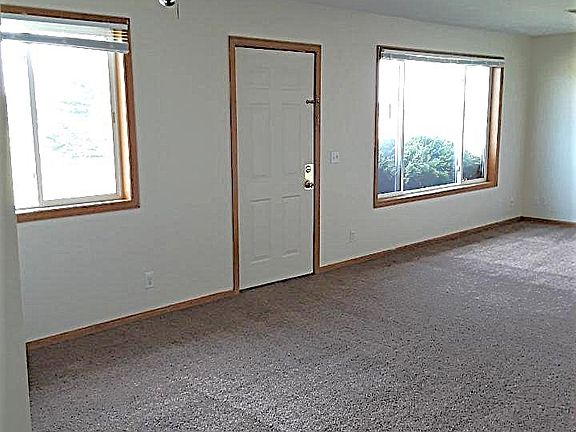 5th image of 2102 135th St