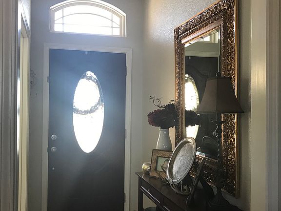 3rd image of 7800 Mission Ave