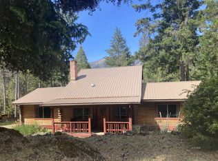 1004 Friedrich Rd, Burnt Ranch, CA 95527