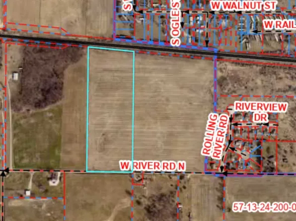 W River Rd N, Albion, IN 46701