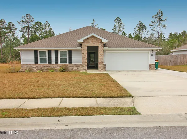 18565 Elkwood Dr, Gulfport, MS 39501
