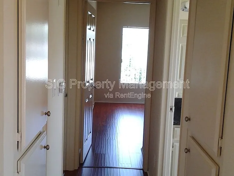 1441 N Edison Blvd #C — Photo 6