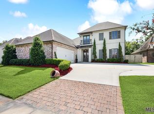 8970 Carriagewood Estates Dr, Baton Rouge, LA 70817