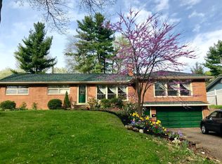 1521 Dunkeith Dr NW, Canton, OH 44708