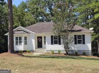 704 Hillwood Dr, Statesboro, GA 30458