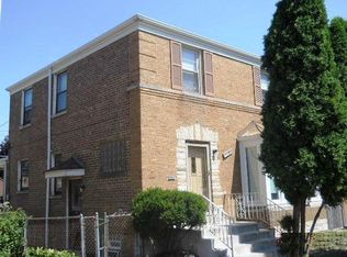 8223 S Spaulding Ave, Chicago, IL 60652