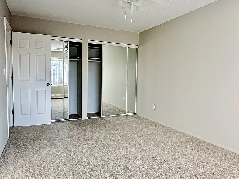 Parkview Apartments — Photo 19