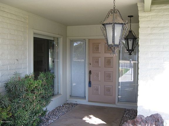 4th image of 840 N Villa Nueva Dr