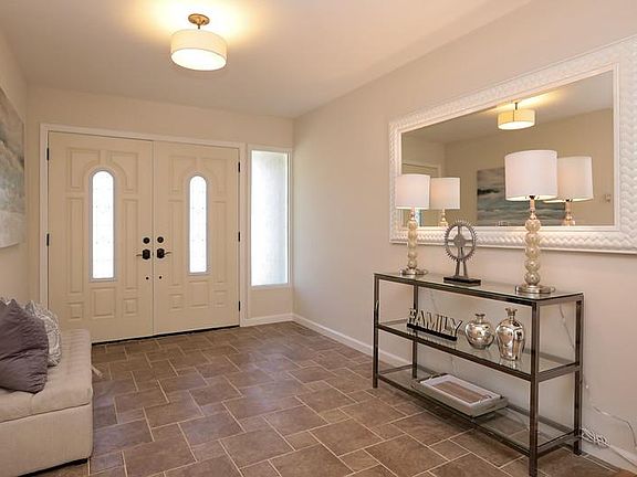 5th image of 3060 Cowper St