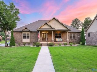 106 Heritage Brook Dr NW, Madison, AL 35757