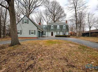 2340 Foxmoor Rd, Findlay, OH 45840