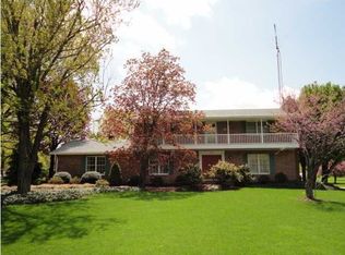 1213 W 36th St, Jasper, IN 47546