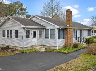 552 Candlelight Ln, Bethany Beach, DE 19930