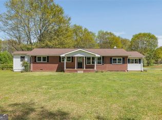 35 Adams Place Dr, Royston, GA 30662