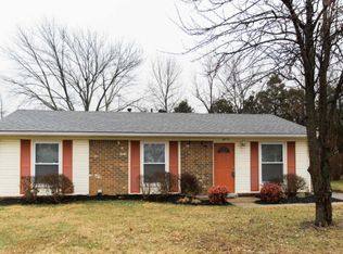 9713 Lake Elkhorn Dr, Louisville, KY 40291