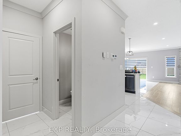 5th image of 2255 Constance Ave