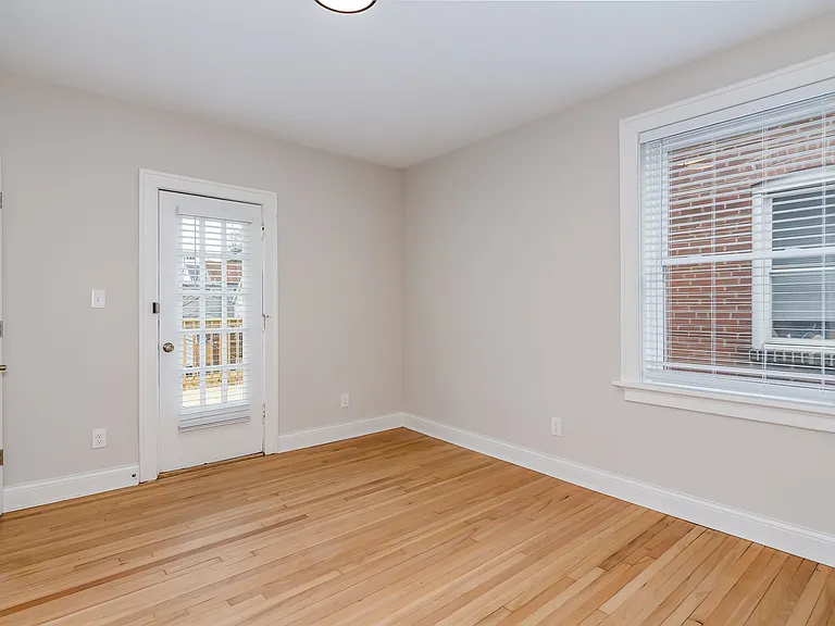 6322 Oakland Ave #2A5 — Photo 6