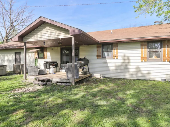 402 Lake, Mountain Grove, MO 65711