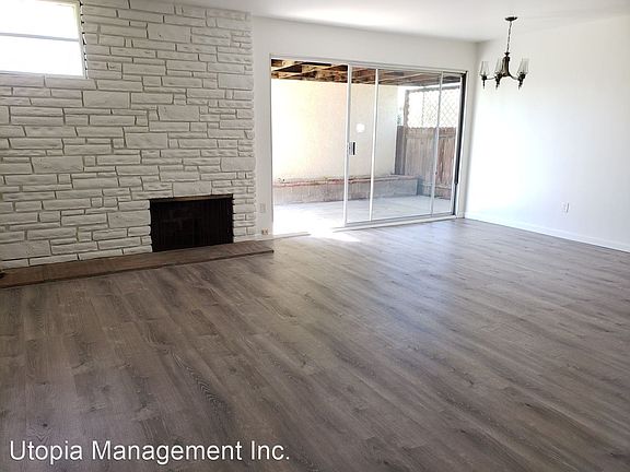 4th image of 4444 Kamloop Ave