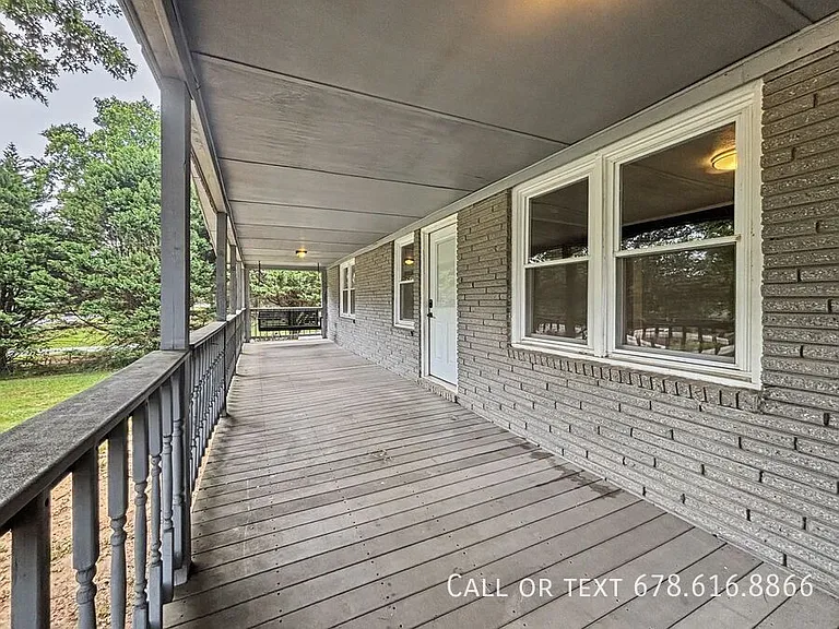 560 Lee Byrd Rd #A — Photo 22