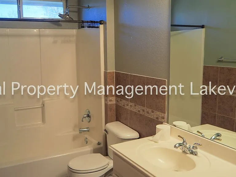 7500 Waterside Pl — Photo 28