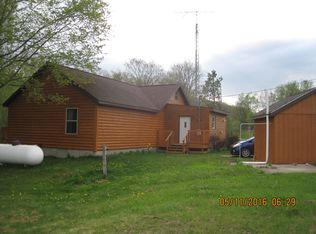 3289 E Arthur Rd, Rothbury, MI 49452